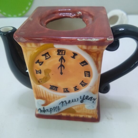 Vintage Tea Time By Papel Gift Ware Teapot Clock design &Happy New Year - Picture 2 of 9